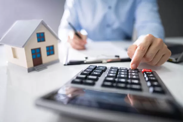 AGENCE IMMOBILIÈRE POUR ESTIMATION GRATUITE DE MAISON OU D'APPARTEMENT, Arbois, Cabinet PETOLAT
